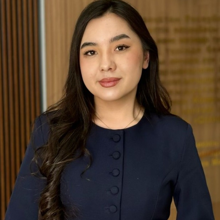 Әленова Аяжан Сайранбекқызы - аға тәлімгер